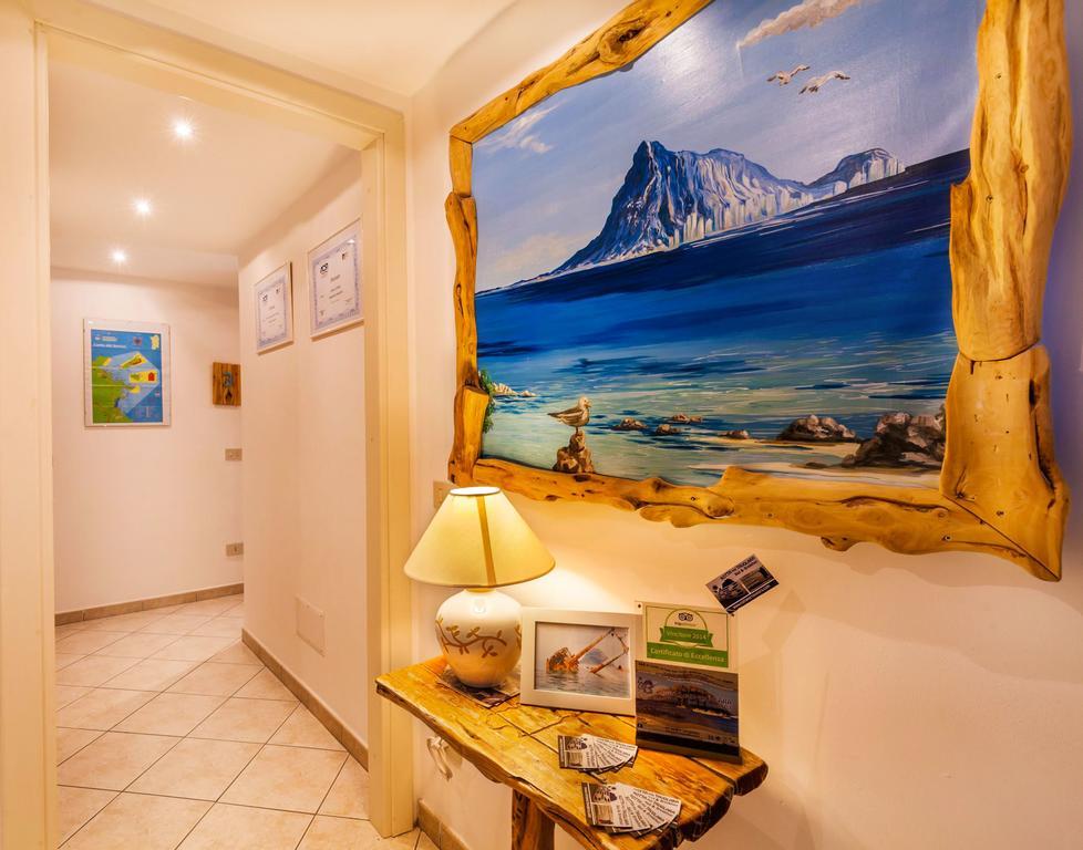 B&B Rotta Per Tavolara Porto San Paolo  Kültér fotó