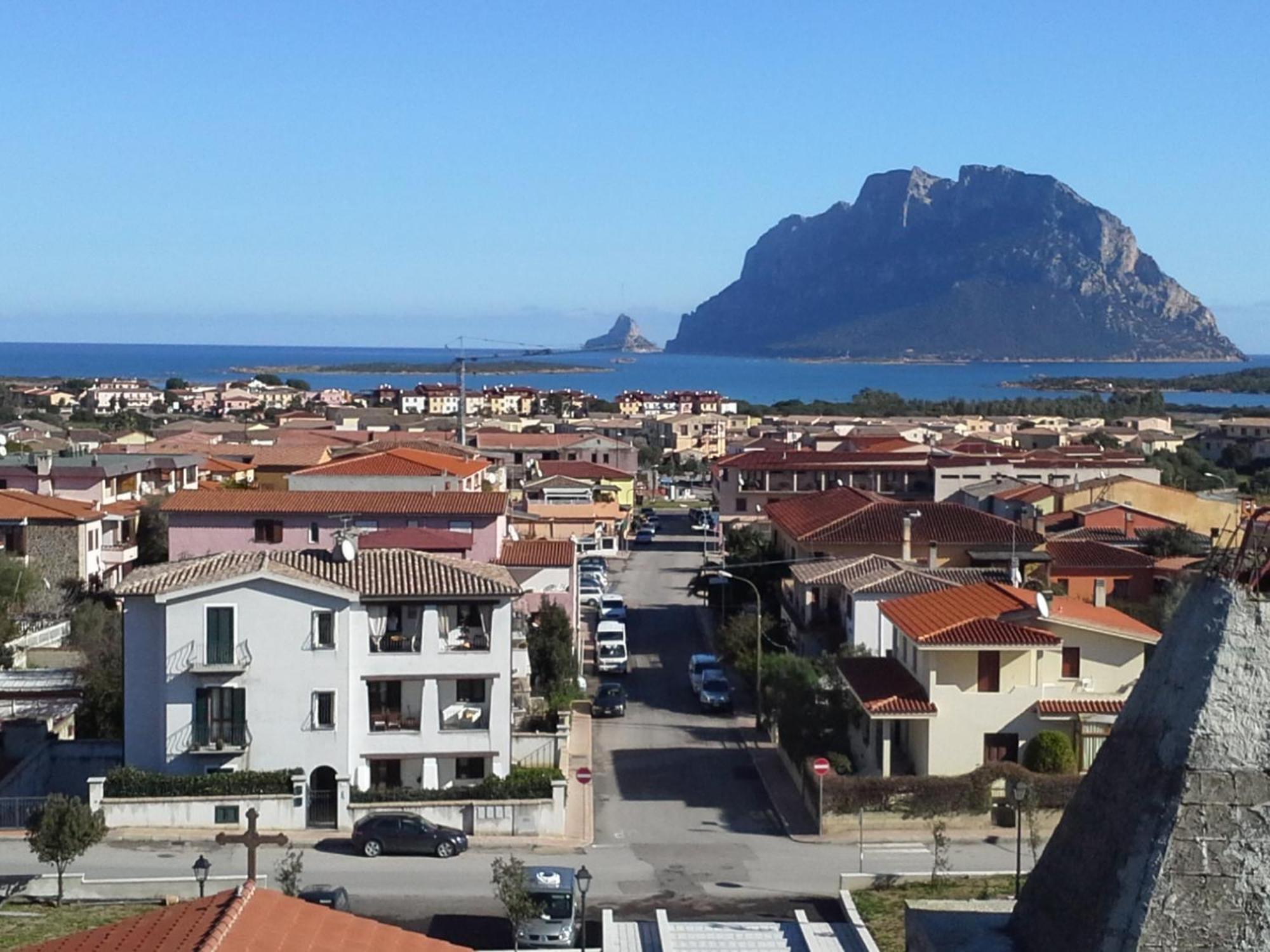 B&B Rotta Per Tavolara Porto San Paolo  Kültér fotó